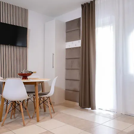 Locus Apartments Petrčane Extérieur photo