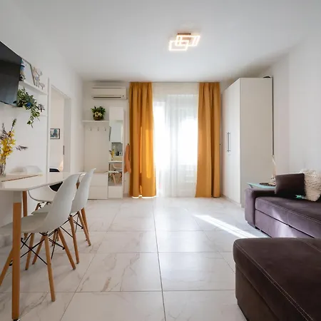 Locus Apartments Petrčane Extérieur photo