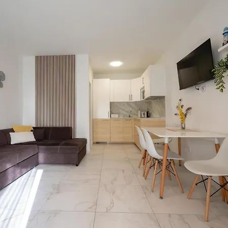 Locus Apartments Petrčane Extérieur photo